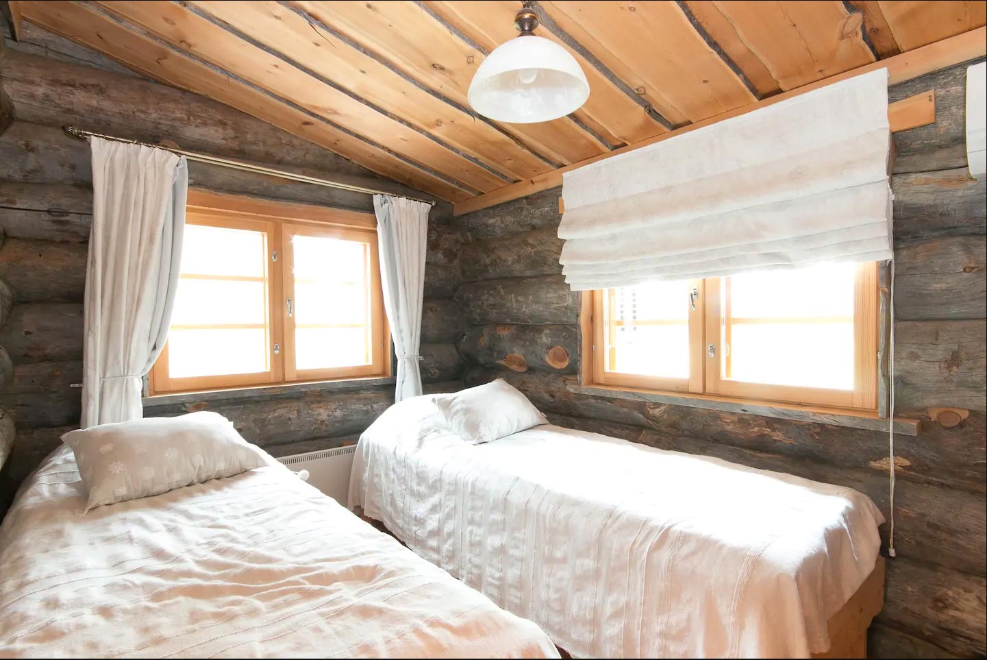 ankkalinna-majoitus-pyhatunturi-16 Ankkalinnan majoituksen makuuhuone